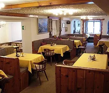 **  Hotel Garni Alpenrose Ischgl Austria