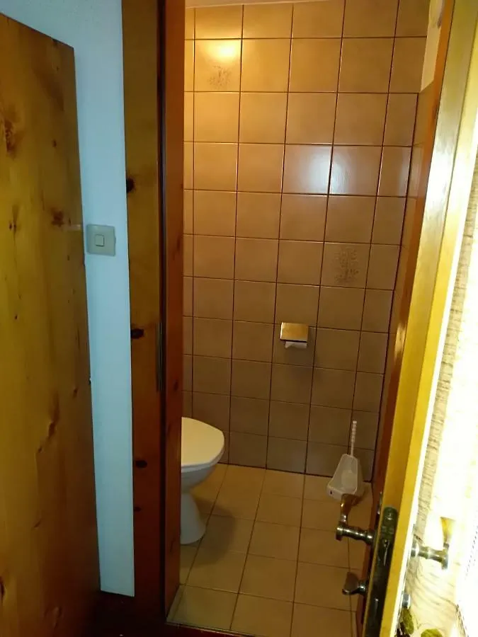 Hotel Garni Alpenrose Ischgl