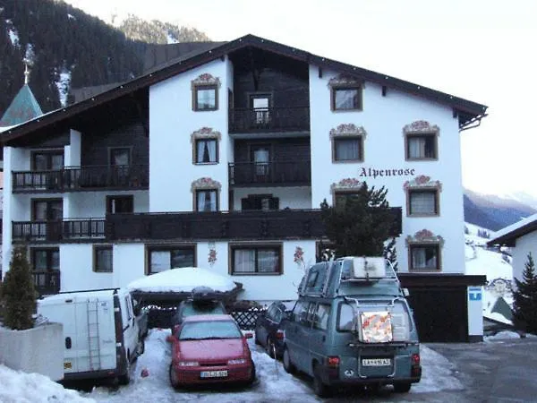 **  Hotel Garni Alpenrose Ischgl Avusturya